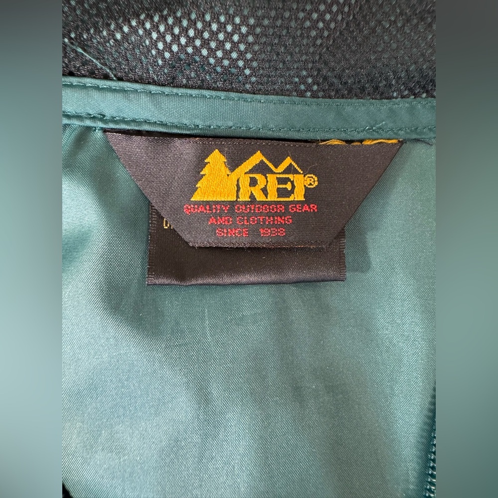 Rei Rain Packable Jacket Solid Green Light | Mens… - image 2